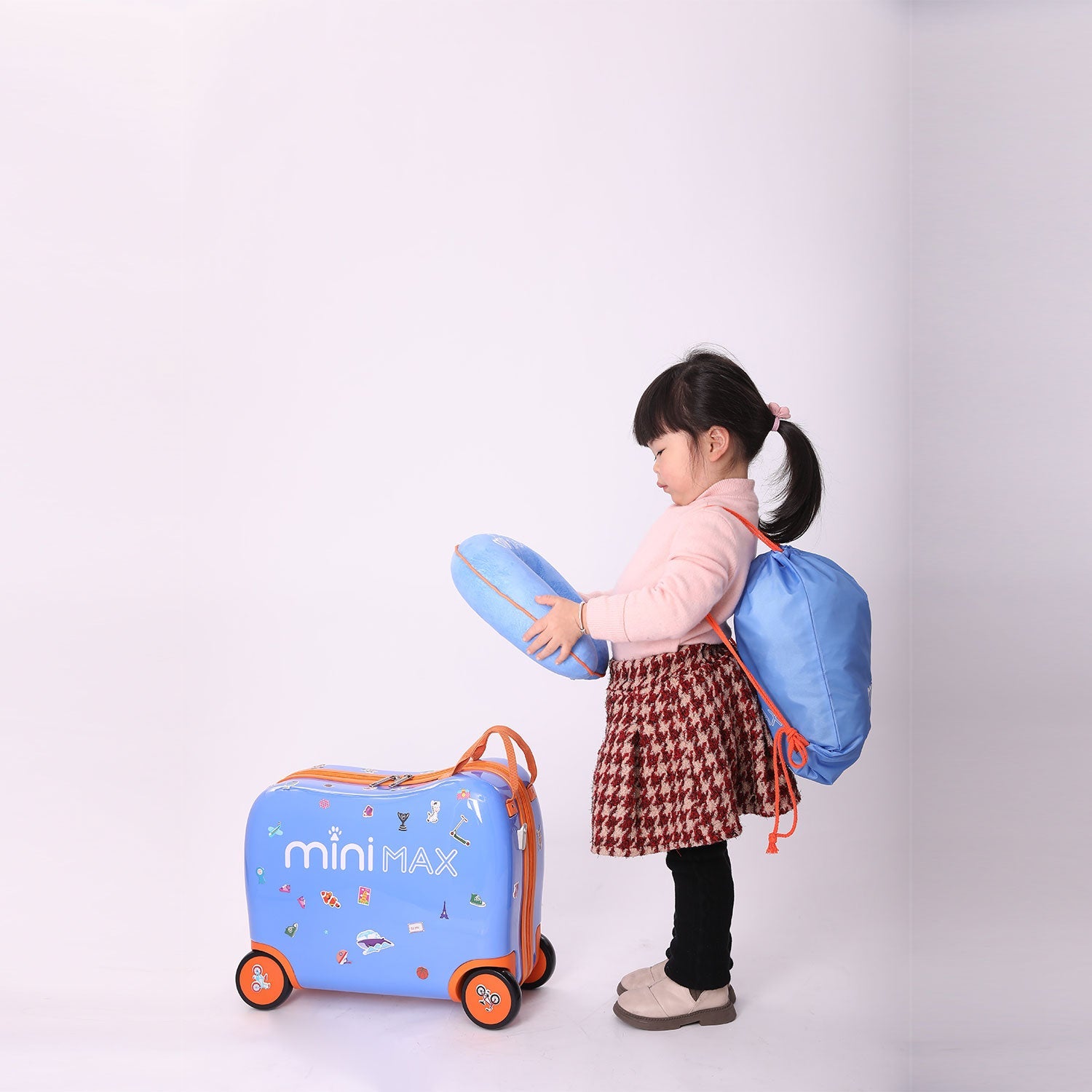 Aerolite MiniMax Childrens Ride - On Suitcase Fits 45x36x20cm EasyJet Maximum Size Kids Hand Luggage With Wheels 29L, Free Neck Pillow, Travel Bag & Stickers (Blue) - Aerolite UK