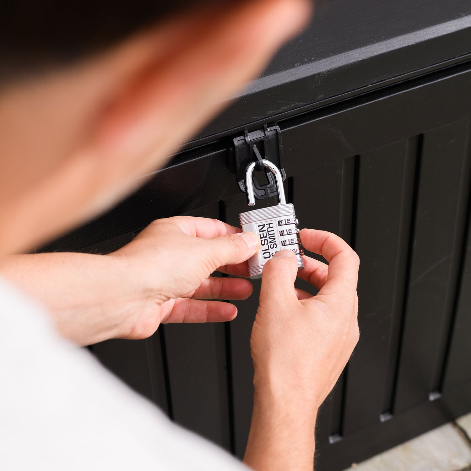 Olsen & Smith 270L Sit-On Outdoor Garden Storage Box Shed With Padlock - Weatherproof with Wood Effect Chest (270 Litre, Black)